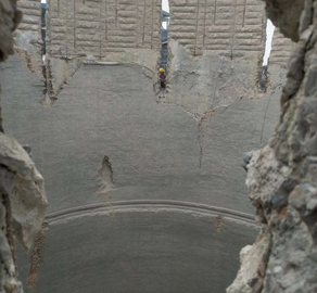 砼烟囱人工拆除工程特点及针对性措施