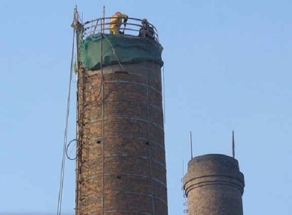 烟囱拆除-废弃烟囱顺利拆除