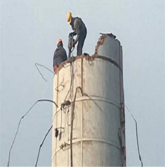 废弃烟囱拆除施工中，需要注意哪些问题？