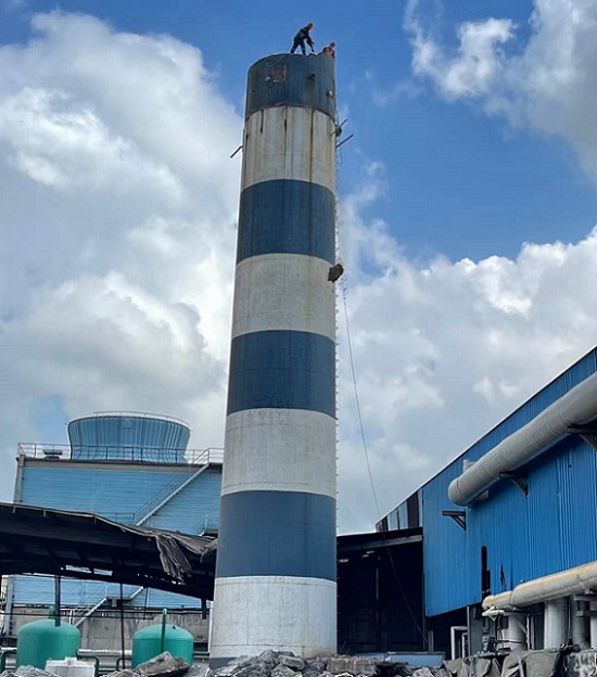 福清烟囱人工拆除-烟囱内衬拆除方案