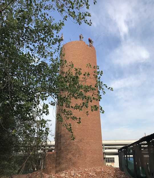 上海烟囱拆除公司：人工拆除方案及优点介绍