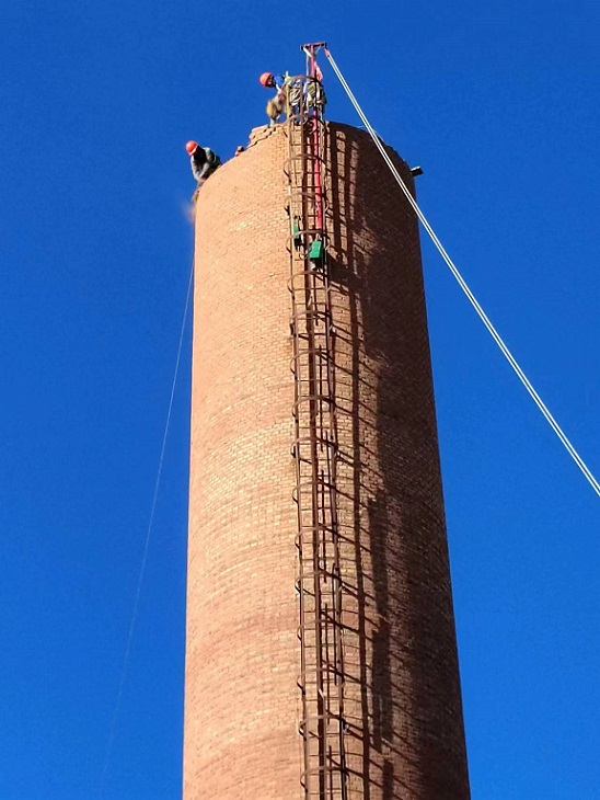 烟囱拆除方案及施工安全措施