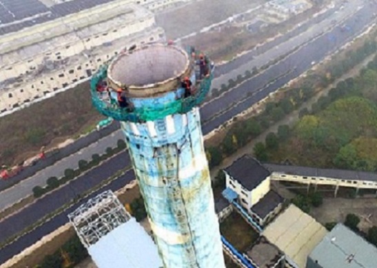 江苏烟囱拆除-展现水泥烟囱拆除技术的高超水平