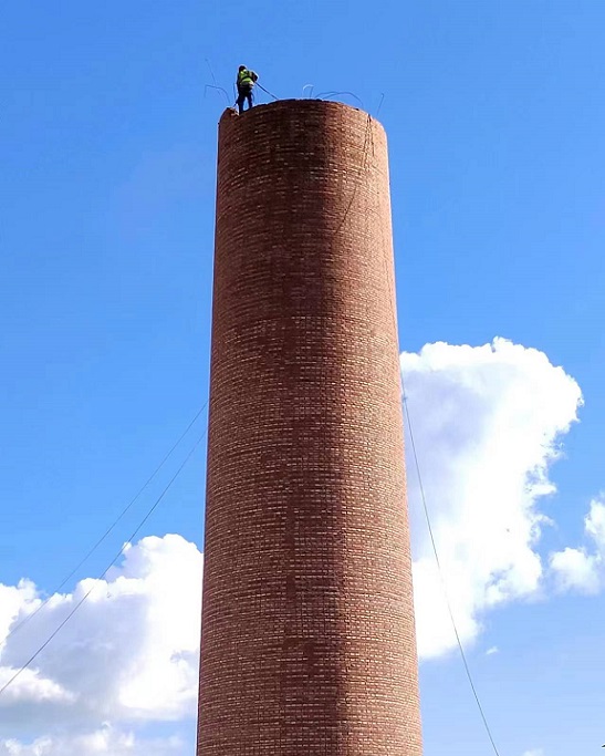 云南烟囱拆除公司:行业领先的拆除技术与服务