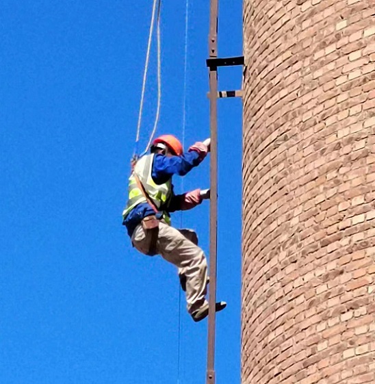 烟囱拆除公司:创意的设计,专业的拆除