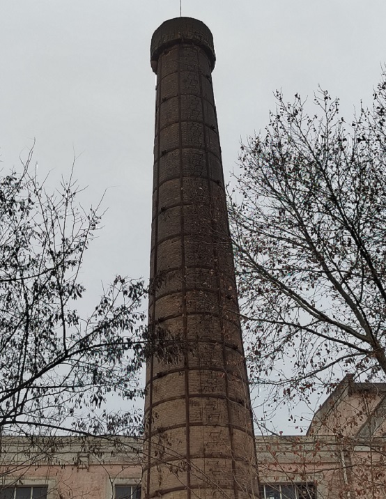 江苏烟囱拆除公司:施工安全,行业领先